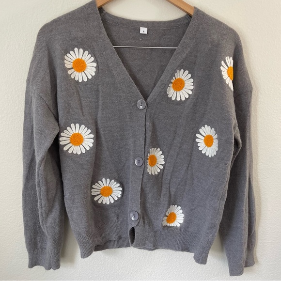 Women’s Warm Daisy Flower Cardigan Sweater Long Sleeve  V-Neck Cropped Size S - Picture 2 of 9